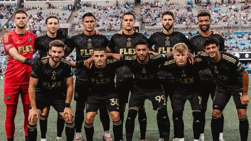 Carlos Vela confesó que el Inter Miami junto con Messi son simplemente un rival más