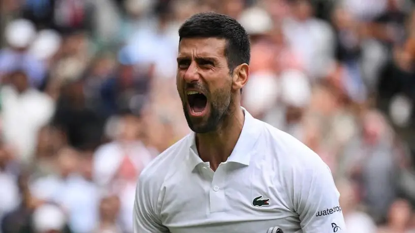 Djokovic multado por gesto negativo en la final de Wimbledon