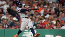 José Altuve logra el ciclo en paliza de los Astros contra Red Sox
