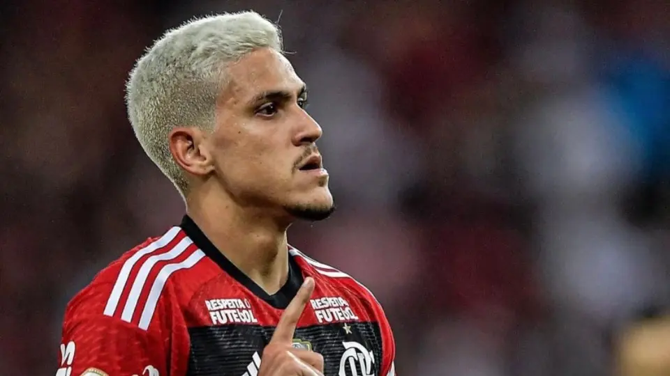 ¡Increíble! Preparador físico del Flamengo agredió a uno de sus jugadores