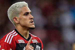 ¡Increíble! Preparador físico del Flamengo agredió a uno de sus jugadores