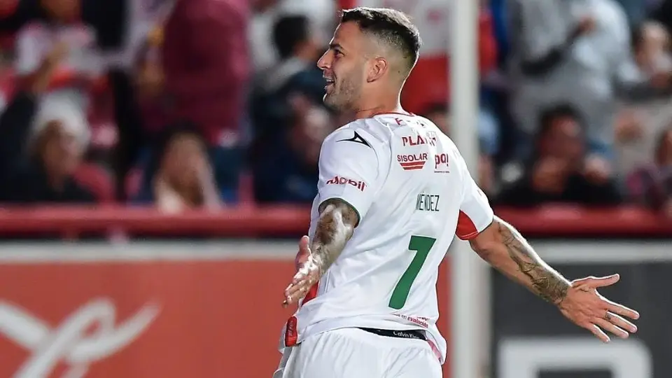 Edgar Méndez previo al partido vs Chivas: 'Miramos cómo tenemos que minimizar su juego'