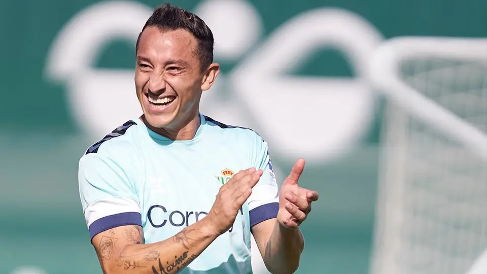 ¡Leyenda! Andrés Guardado, por marca histórica en el Betis
