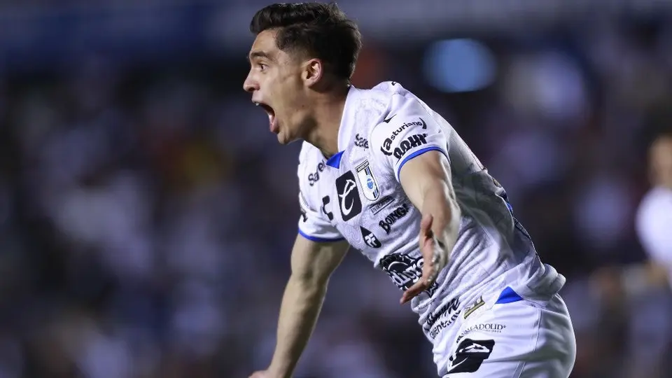 ¡Rodrigo López vuelve a Pumas! El canterano hecho en CU dejará Querétaro para reforzar a los felinos
