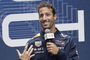 Daniel Ricciardo se echa un palomazo a una semana del GP de los Estados Unidos