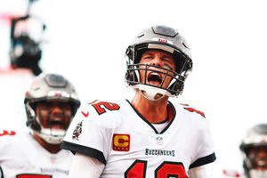 Tom Brady pierde millones de dólares por inversión en criptomonedas