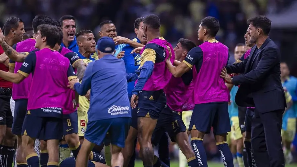 América vs Pumas: Se desata bronca con empujones y agresiones en el Clásico Capitalino