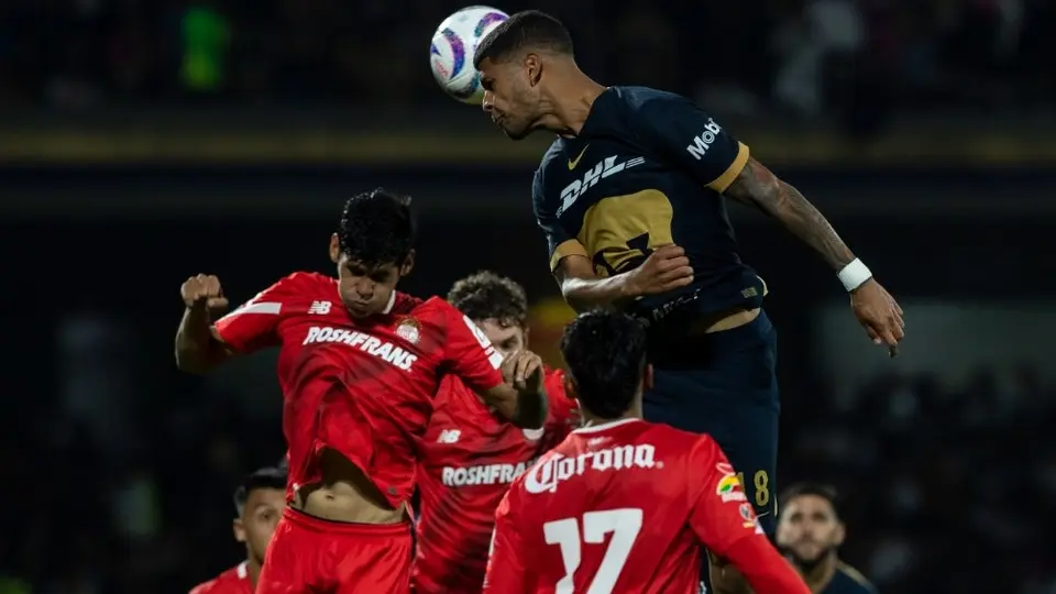 Pumas empata ante Toluca en un partido lleno de errores y de conatos de bronca