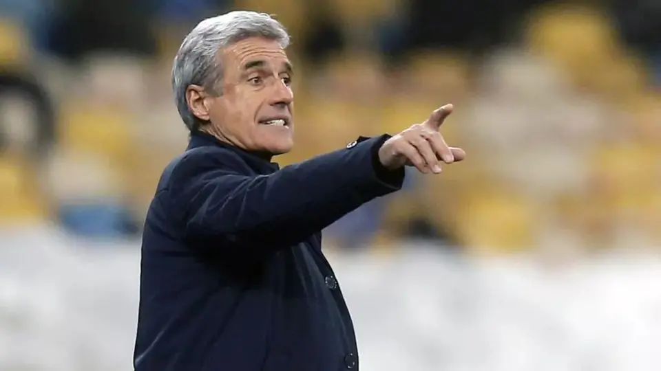 Luis Castro, nuevo técnico del Al-Nassr de Cristiano Ronaldo