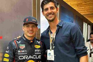 ¿De la cancha al autódromo? Courtois incursiona en el automovilismo y se acerca a Fórmula 1