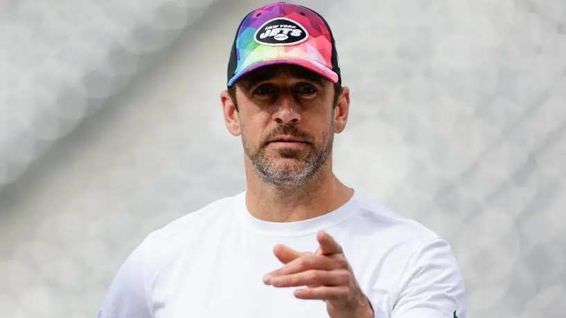 Aaron Rodgers, presente en el MetLife Stadium para ver el Jets vs Eagles