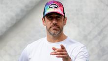 Aaron Rodgers, presente en el MetLife Stadium para ver el Jets vs Eagles