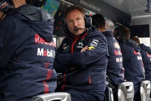 Christian Horner se disculpa con Checo Pérez tras el Gran Premio de Países Bajos