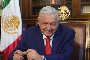 AMLO no descarta extradición de Emma Coronel a México