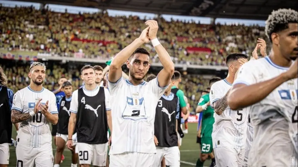 Marcelo Bielsa elogió el trabajo de Sebastián Cáceres en el duelo entre Uruguay y Colombia