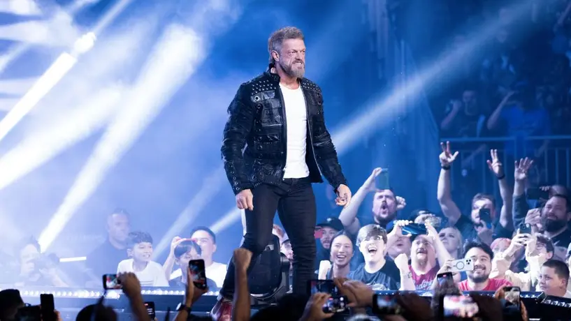 Edge dejó la WWE y es fichaje estrella de la AEW