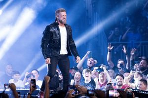 Edge dejó la WWE y es fichaje estrella de la AEW