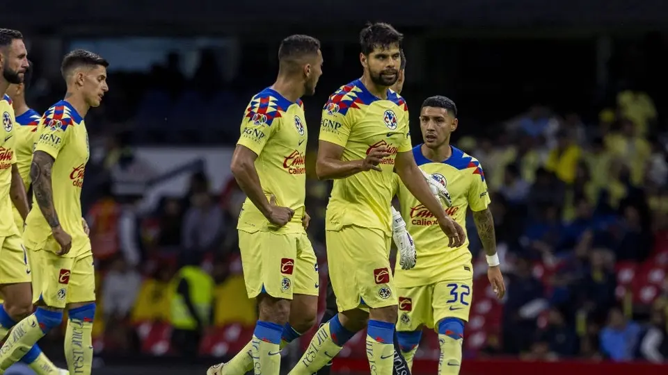 Néstor Araujo defiende a Jimmy Lozano como entrenador del Tri: "Está muy preparado"