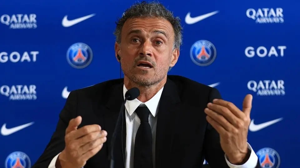 Luis Enrique confirma que 'aún hay salidas pendientes' en medio de rumores por caso Mbappé