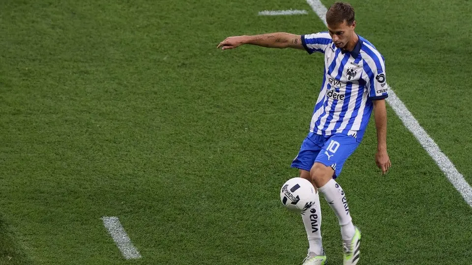 Sergio Canales podrá jugar con Monterrey hasta que se decrete su suspensión disciplinaria