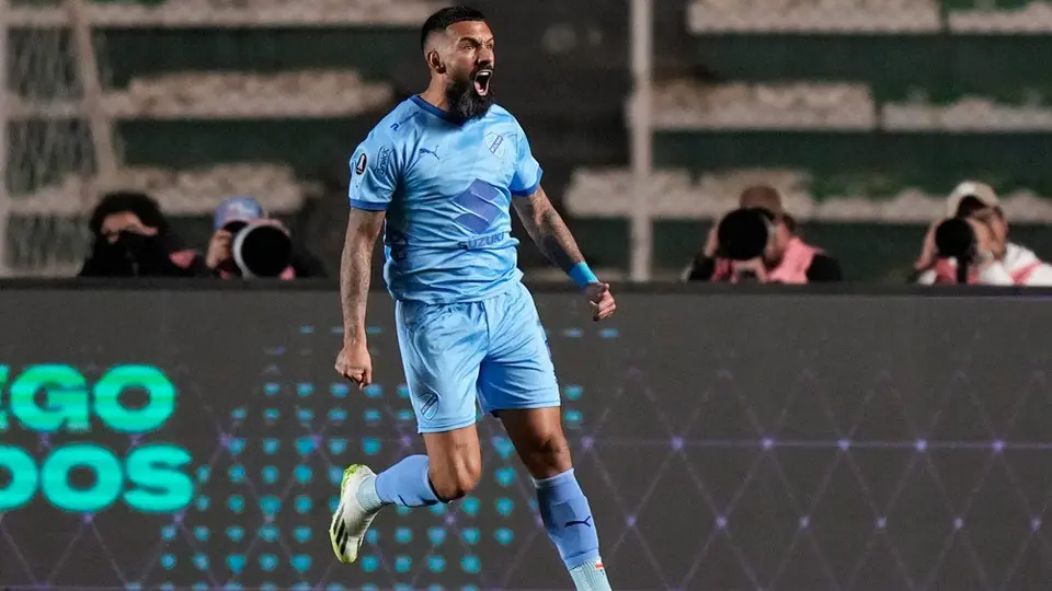 Copa Libertadores: Bolivar toma ventaja ante el Athletico Paranaense de Arturo Vidal