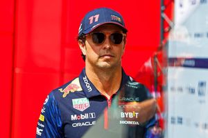 Checo Pérez sobre la F1: 'Me siento solo como latino, es un deporte muy centrado en Europa'