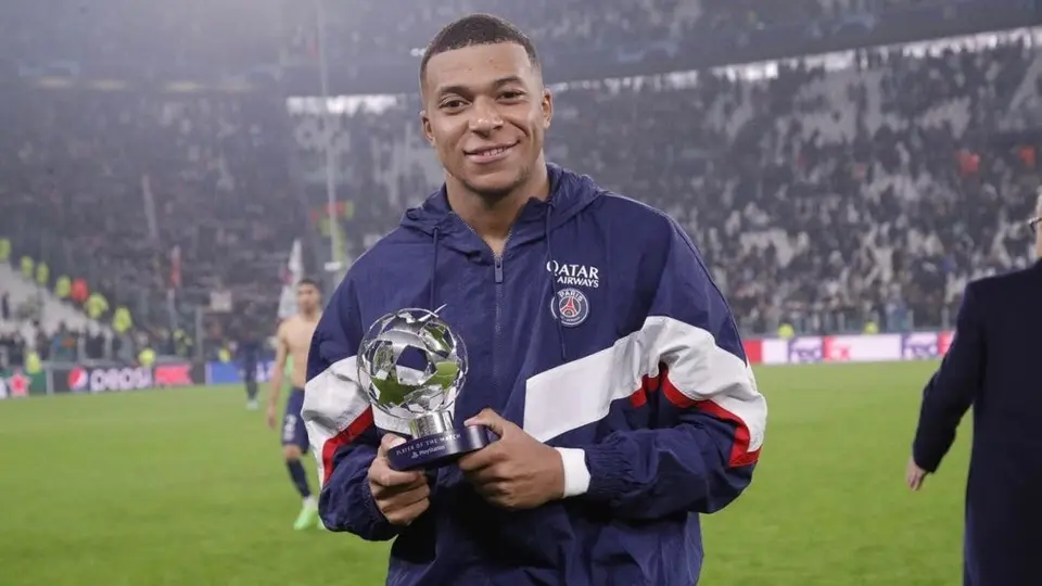 PSG acepta oferta de 300 millones de euros del Al Hilal por Kylian Mbappé