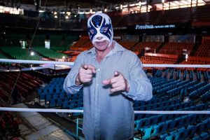 Atlantis no se ve fuera del ring: "Si no lucho, me muero"