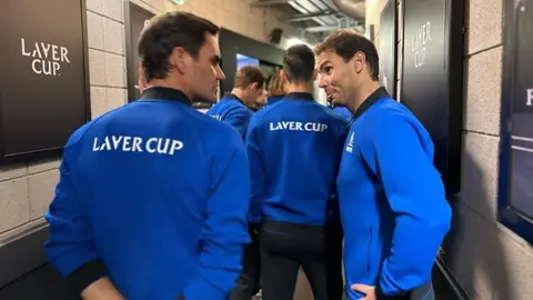 Federer 'cambia' a su esposa por Nadal: 'Rafa es mejor pareja'