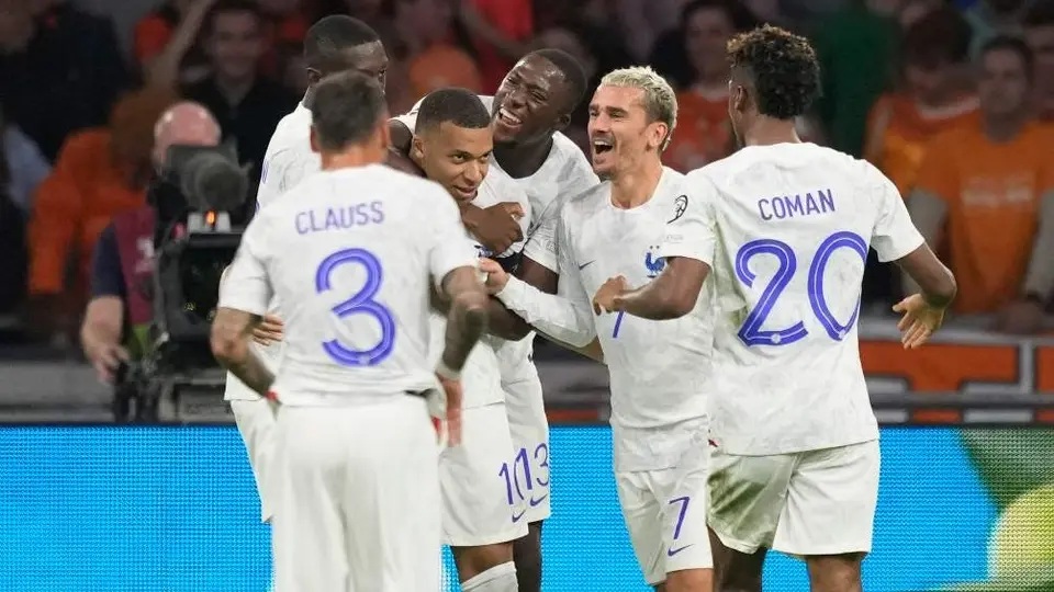 Francia, con doblete de Mbappé, vence a Países Bajos y clasifica a la Euro 2024