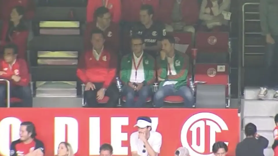 Jaime Lozano visitó el Nemesio Díez para ver el juego entre Toluca y Chivas