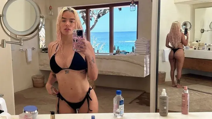 Karol G anda de vacaciones y, de paso, calienta las redes