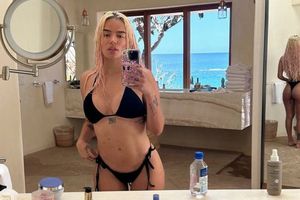 Karol G anda de vacaciones y, de paso, calienta las redes