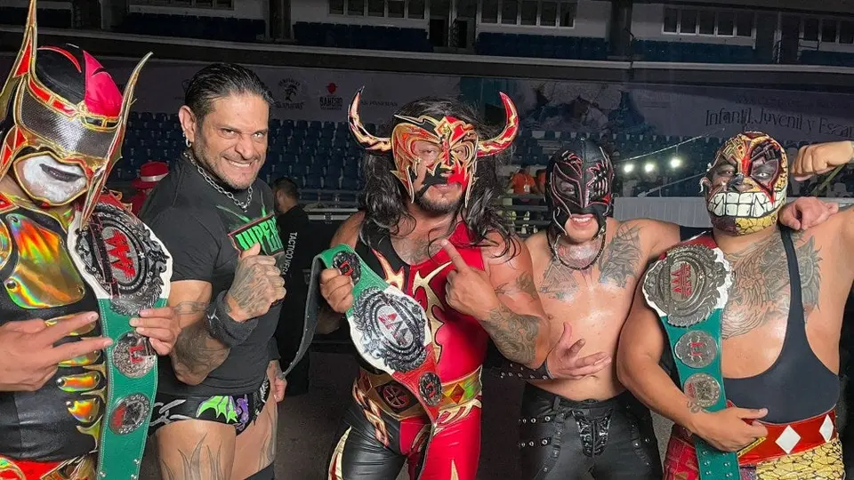 AAA: Patrón, Vikingo y Psycho son derrotados por Adonis, Gringo y Cibernético en sangrienta lucha