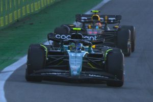 ¡Brutal! Revive la épica batalla entre Checo Pérez y Fernando Alonso en el Gran Premio de Brasil