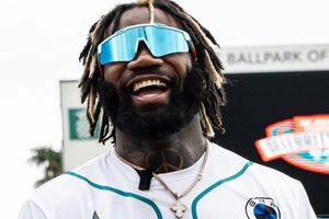 Acusan a Xavien Howard de los Miami Dolphins de haber embarazado a 4 mujeres