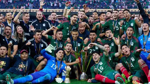 Johan Vásquez tras ganar la Copa Oro: "Esta generación quiere hacer su propia historia"