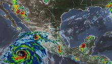Huracán Hilary ya es categoría 3 y se dirige rumbo a la península de Baja California