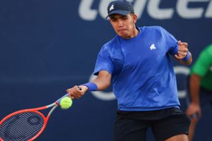 Luis Carlos Álvarez cae ante Gonzalo Lama y no logra clasificarse al Abierto de Los Cabos