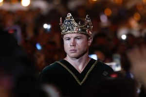 Canelo está listo para enfrentar a Charlo: "Tengo que demostrar mis cualidades"
