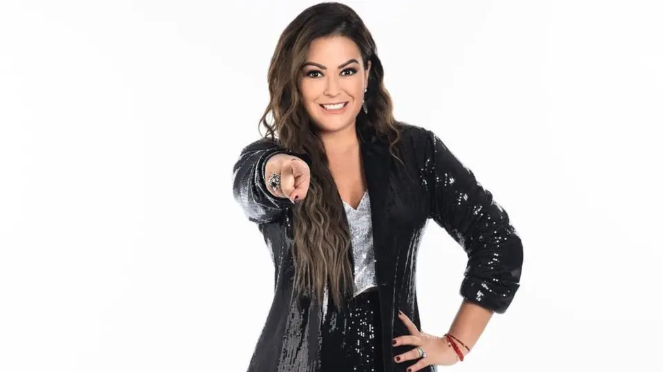 Mariana Echeverría regresa a trabajar y se sincera después del aborto que sufrió