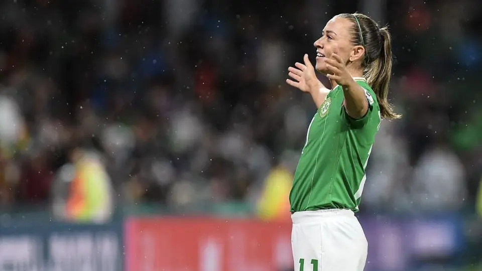 Mundial Femenil 2023: Katie McCabe anotó un gol Olímpico en el juego entre Canadá e Irlanda