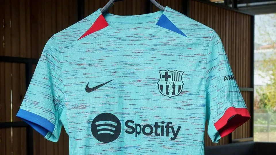 LaLiga: Barcelona presentó su tercera playera para esta temporada