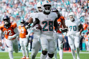 NFL: Miami pulveriza a Denver y consigue la mayor cantidad de puntos de un equipo desde 1966