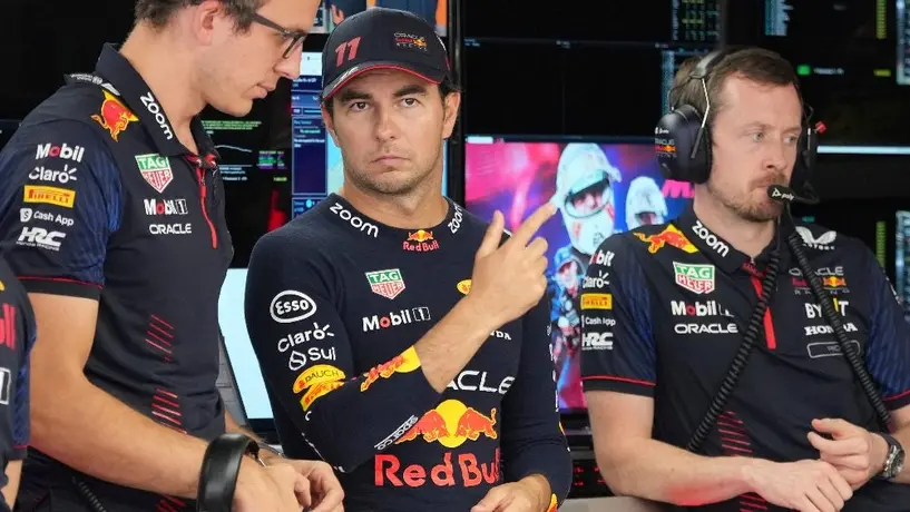 Prensa internacional revienta a Checo Pérez tras abandono en el GP de Japón