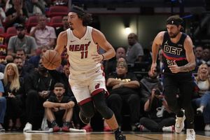 Jaime Jaquez debutó con los Miami Heat en la victoria sobre los Detroit Pistons