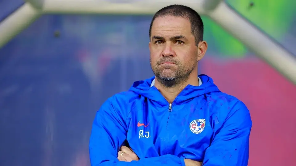 André Jardine declaró estar listo para el Clásico Nacional: "Me siento muy bien"
