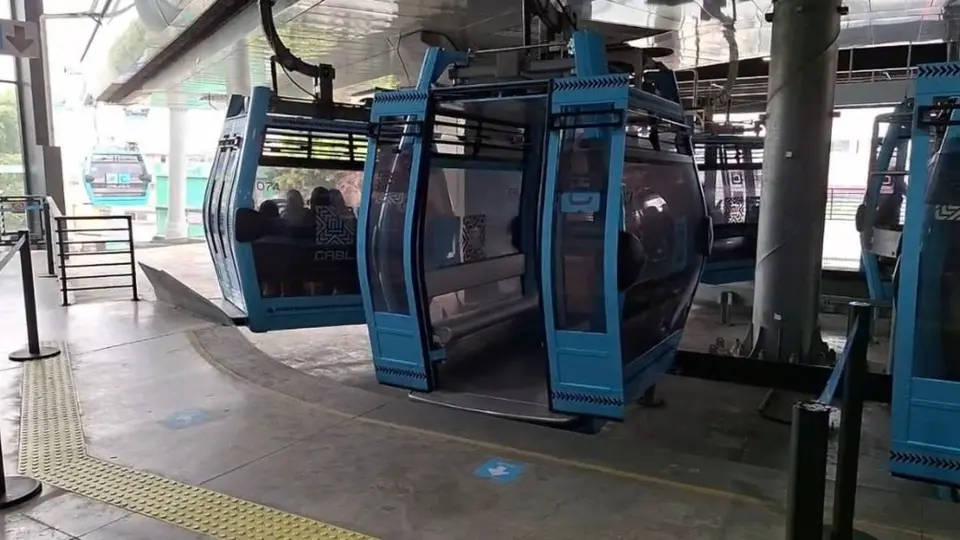 Otra Incidencia en el Cablebús de CDMX en Iztapalapa; las puertas se abrieron en pleno traslado