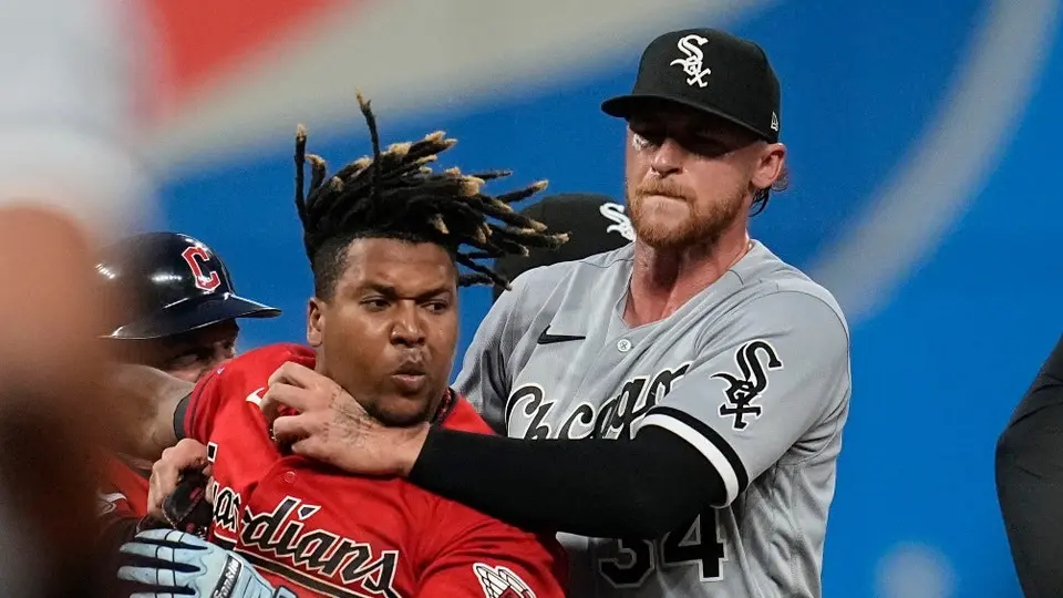 MLB: Multas y sanciones que dejó la bronca entre beisbolistas en el Guardianes y Medias Blancas
