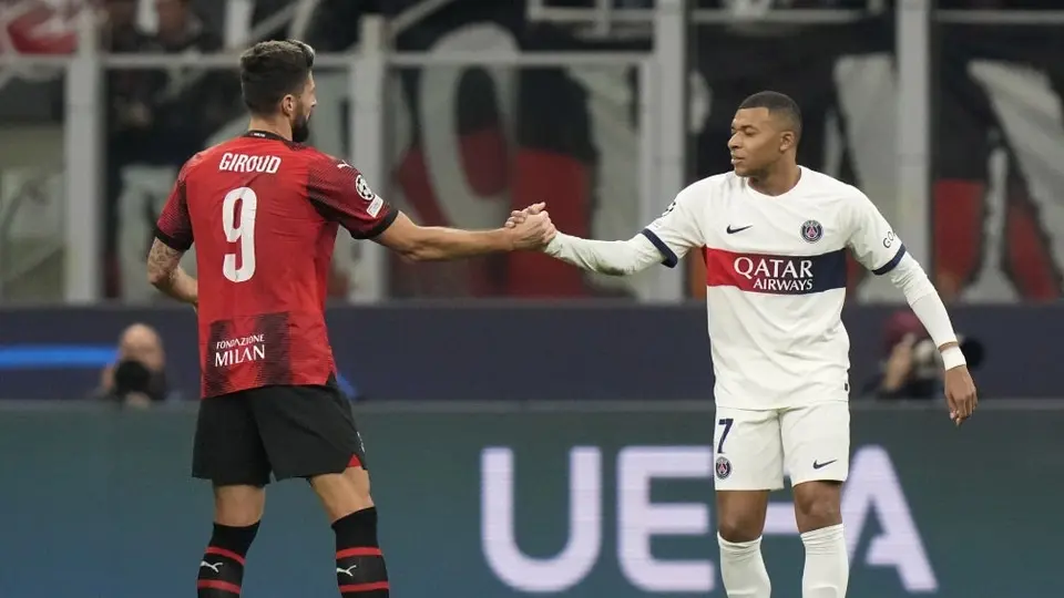 ¡Al rojo vivo! PSG sufrió ante el Milan y aprieta el grupo de la muerte